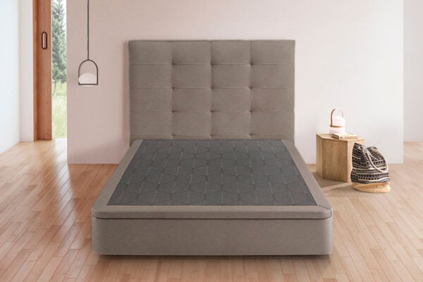 Dormitorio minimalista con cama Canapé motorizado Yulan Prime y decoración sencilla.